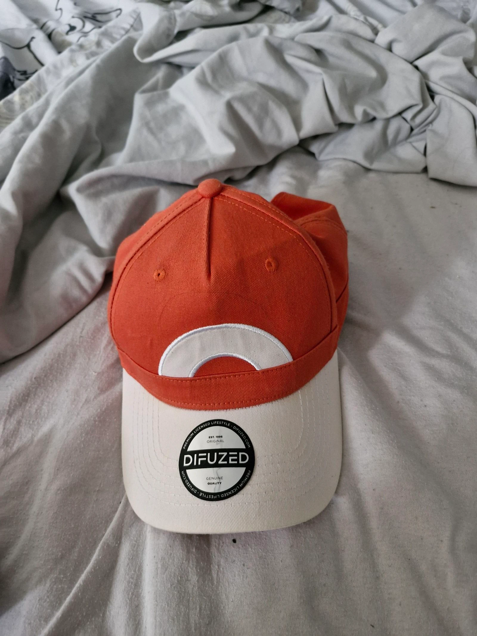 Pokemon Pet - Oranje en Wit - Nieuw